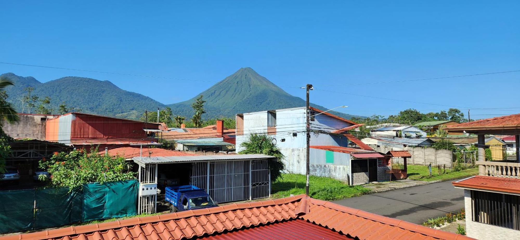 Alojamientos N&S La Fortuna Exteriér fotografie